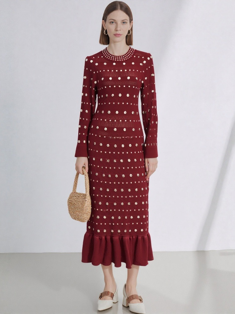 Winter Clothing Pictures - Neues rotes langärmeliges Strickkleid mit Fischschwanz-Saum